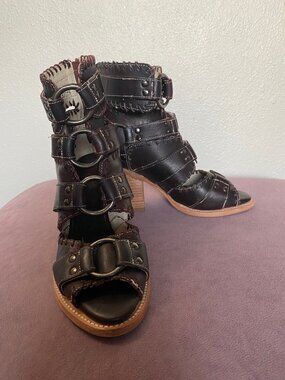 Freebird Rapture Ankle Bootie Size 8 - Brown